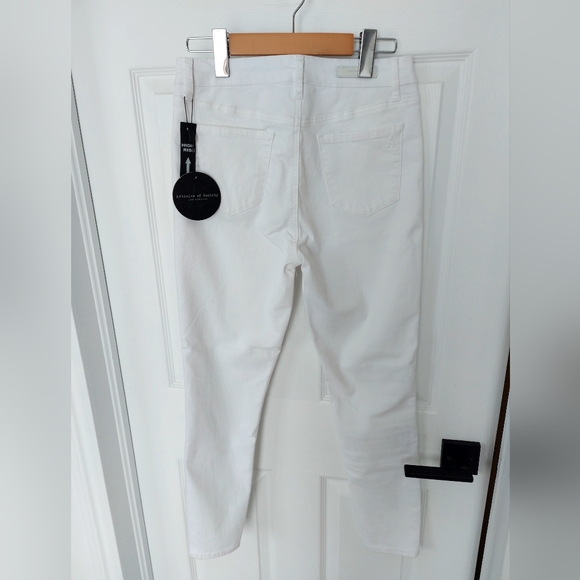 🆕️ NWT Articles of Society jeans - Picture 3 of 5